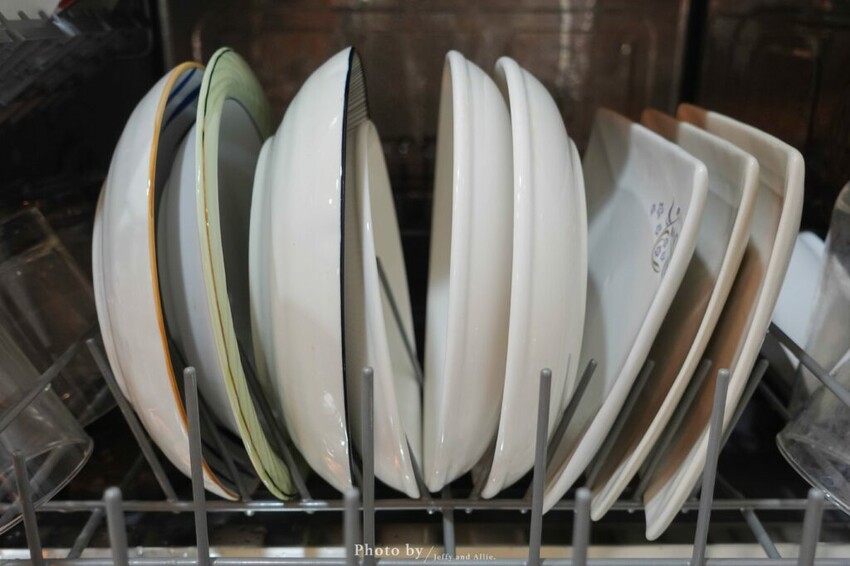 【質感家電】HERAN禾聯HDW-06BT010洗碗機，獨立熱風烘乾、UV殺菌燈、360度雙噴洗臂 ，洗碗＋烘碗＋碗櫥！