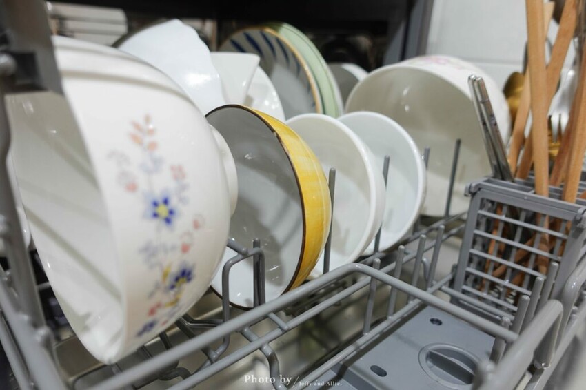 【質感家電】HERAN禾聯HDW-06BT010洗碗機，獨立熱風烘乾、UV殺菌燈、360度雙噴洗臂 ，洗碗＋烘碗＋碗櫥！