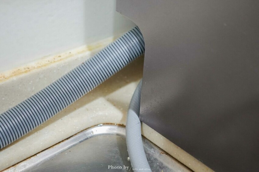 【質感家電】HERAN禾聯HDW-06BT010洗碗機，獨立熱風烘乾、UV殺菌燈、360度雙噴洗臂 ，洗碗＋烘碗＋碗櫥！