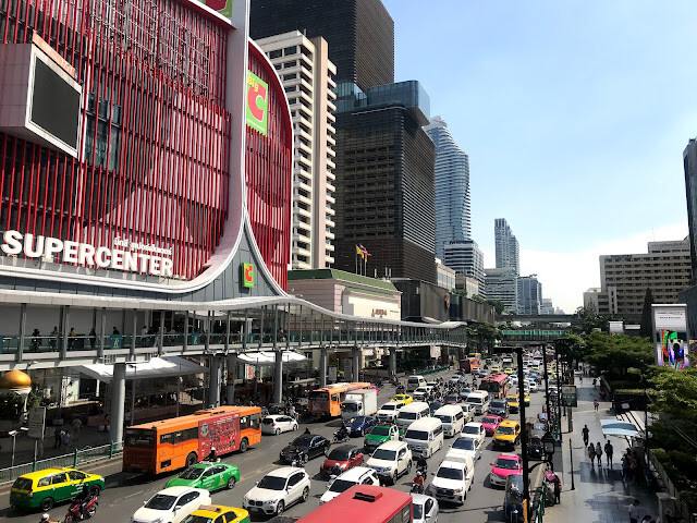 三天兩夜曼谷快閃遊-(二)，漫步Siam商圈與京都大樓看夕陽