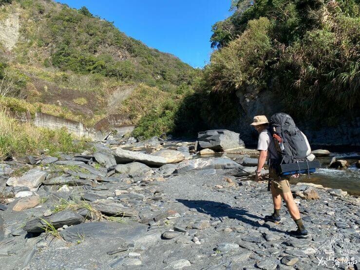 精英溫泉＋精英瀑布＋精英二號溫泉，新手也能輕鬆到達