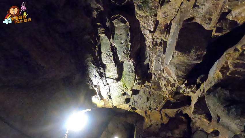 【親子景點 | 遊記】基隆仙洞巖 佛手洞/親子級洞穴探險非它莫屬!!!
