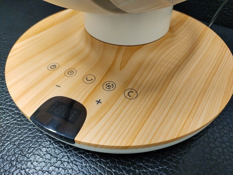 【開箱】MOLIJIA魔力家M187全自動DC直流變頻循環風扇木紋款，9吋桌上型好用DC風扇開箱