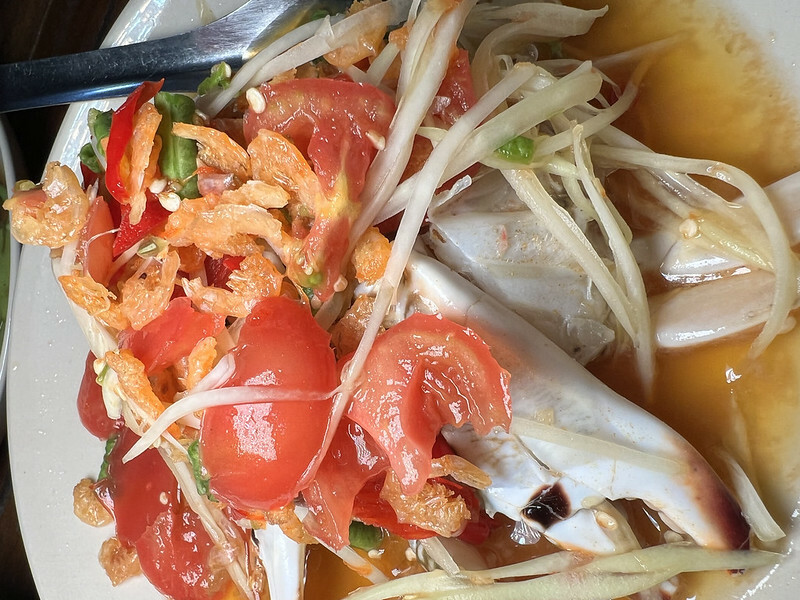 【亞洲，泰國，普吉島Phuket】Nam YOI Restaurant（Naam Yoi）ร้านอาหารน้ำย้อย，越在地化，越國際化的米其