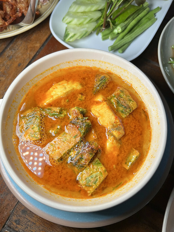 【亞洲，泰國，普吉島Phuket】Nam YOI Restaurant（Naam Yoi）ร้านอาหารน้ำย้อย，越在地化，越國際化的米其