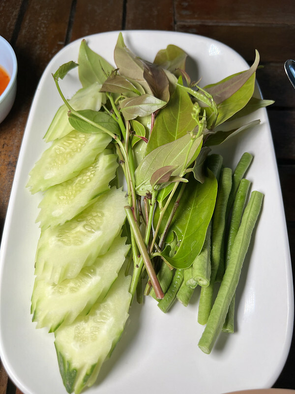 【亞洲，泰國，普吉島Phuket】Nam YOI Restaurant（Naam Yoi）ร้านอาหารน้ำย้อย，越在地化，越國際化的米其