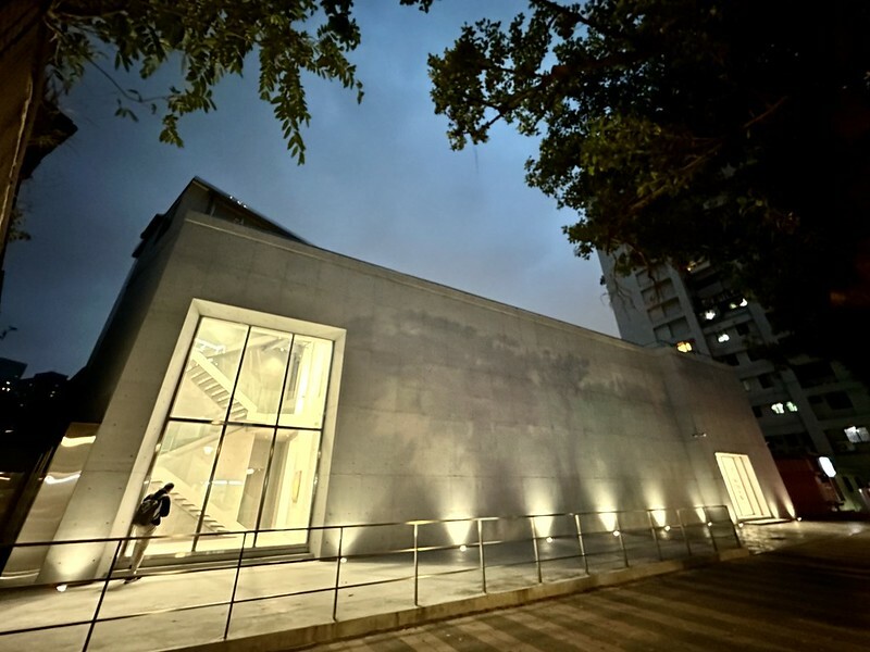 【台灣，台北市，大安區】台北越來越曼谷，意外路過神秘的展覽空間「DOPENESS ART LAＢ」；巧遇波蘭藝術家 MAGDA KI