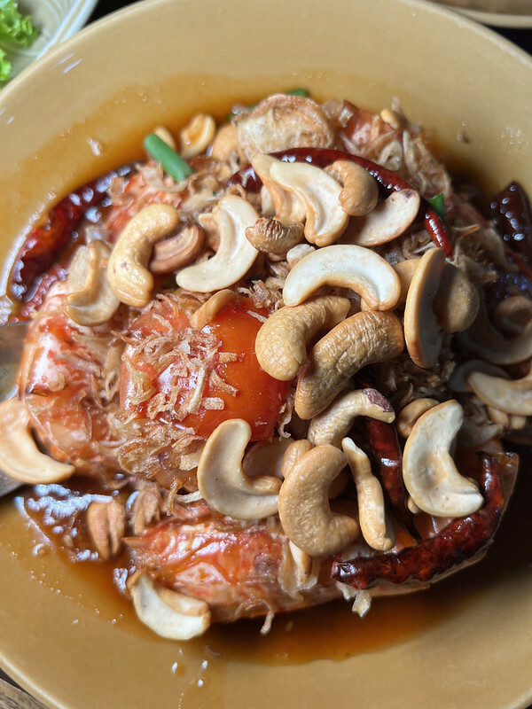 【亞洲，泰國，普吉島Phuket】Nam YOI Restaurant（Naam Yoi）ร้านอาหารน้ำย้อย，越在地化，越國際化的米其