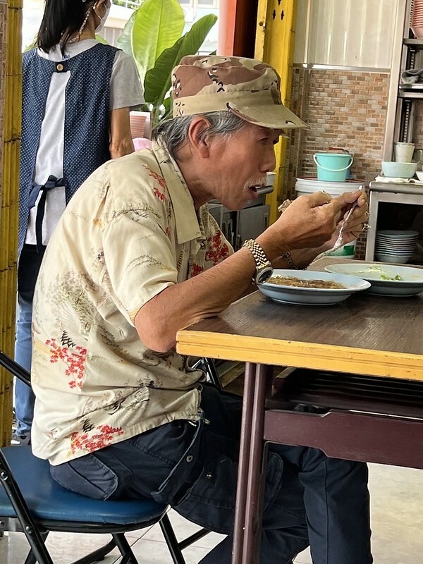 【亞洲，泰國，曼谷】澤記酒家/ Chakki /จ๊ากกี่ ，港式泰美味的米其林必比登（Michelin Bib Gourmand ）餐廳。(泰國自由行/疫情後的旅行/曼谷美食）