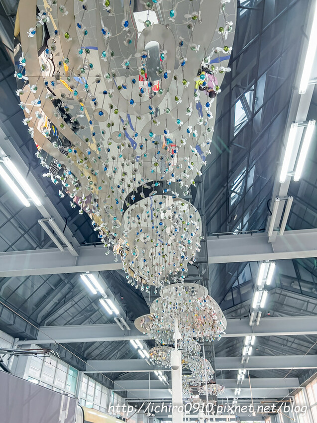 【新北景點】安坑輕軌通車‧路線圖‧票價表‧裝置藝術│十四張‧新和國小‧陽光運動公園‧安康‧景文科大‧耕莘安康