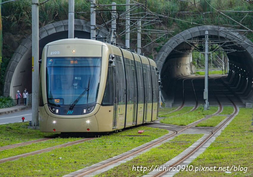 【新北景點】安坑輕軌通車‧路線圖‧票價表‧裝置藝術│十四張‧新和國小‧陽光運動公園‧安康‧景文科大‧耕莘安康