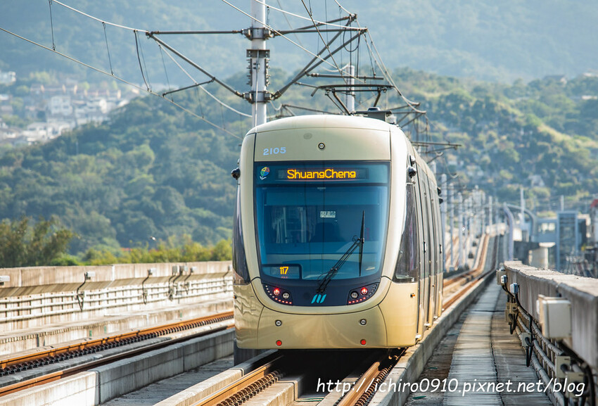 【新北景點】安坑輕軌通車‧路線圖‧票價表‧裝置藝術│十四張‧新和國小‧陽光運動公園‧安康‧景文科大‧耕莘安康