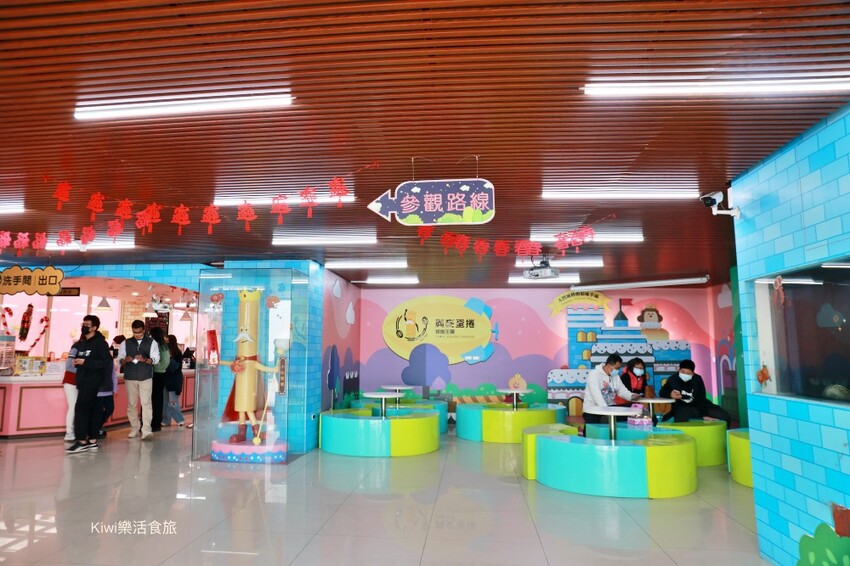 彰化線西景點興麥蛋捲烘焙王國觀光工廠｜超大繽紛蛋糕王國，免門票好吃又好玩