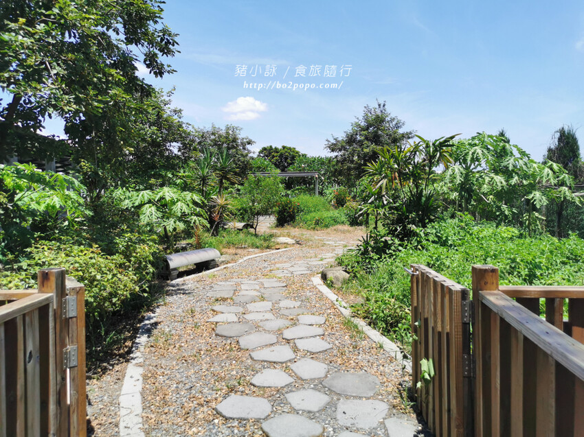 屏東。萬丹》中原世紀休閒農場。小小的農場