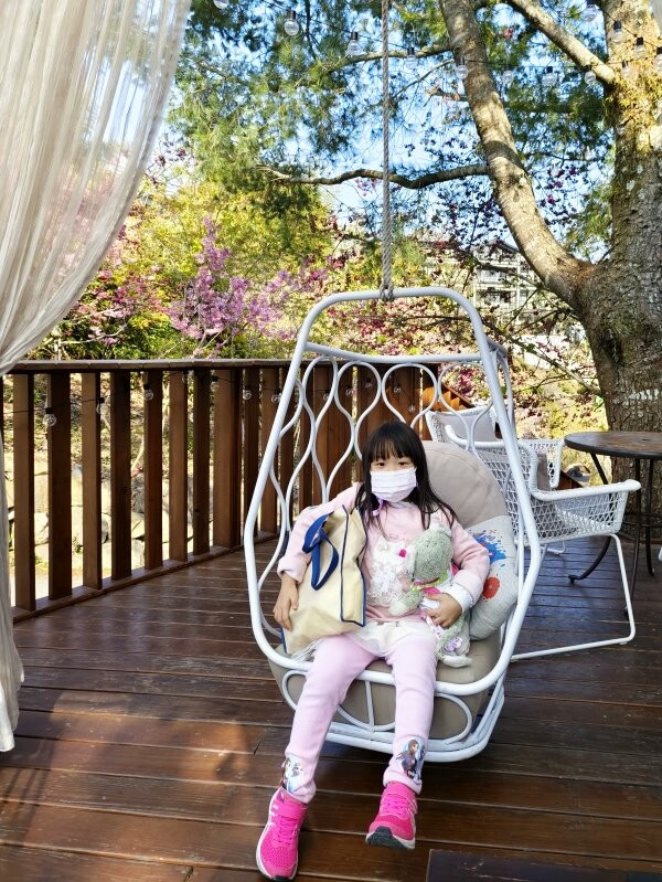 【清境住宿】佛羅倫斯渡假山莊．入住歐風城堡!一泊二食超享受!