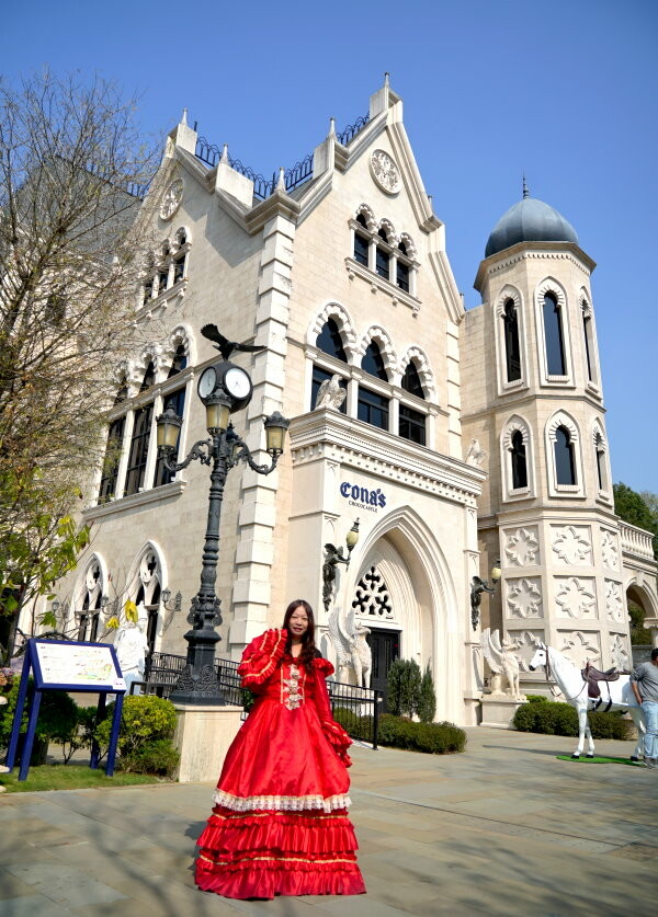 【南投埔里】Cona’s妮娜巧克力夢想城堡.免費變裝、巧克力牆超好拍!