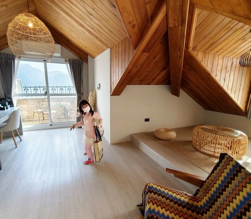 【清境住宿】佛羅倫斯渡假山莊．入住歐風城堡!一泊二食超享受!