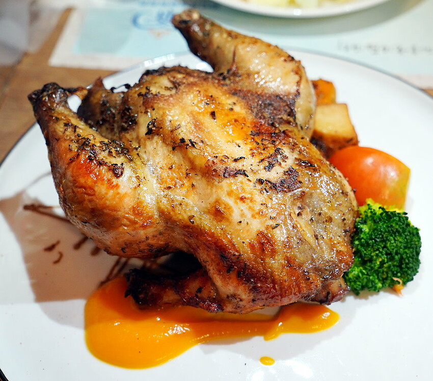 【清境住宿】佛羅倫斯渡假山莊．入住歐風城堡!一泊二食超享受!