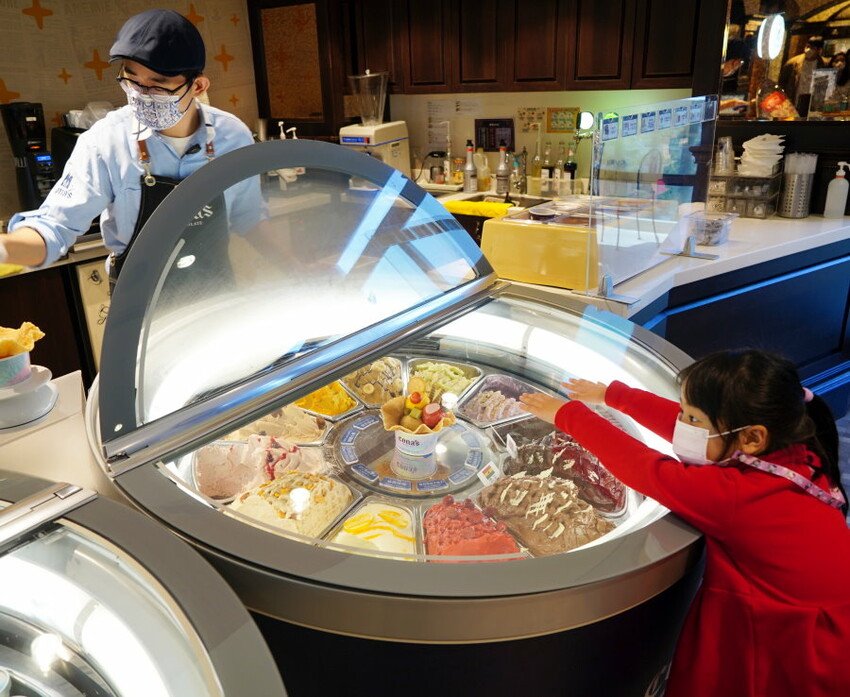 【南投埔里】Cona’s妮娜巧克力夢想城堡.免費變裝、巧克力牆超好拍!