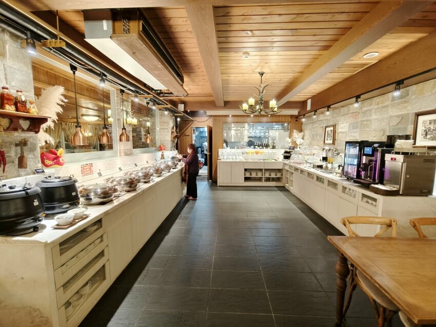 【清境住宿】佛羅倫斯渡假山莊．入住歐風城堡!一泊二食超享受!