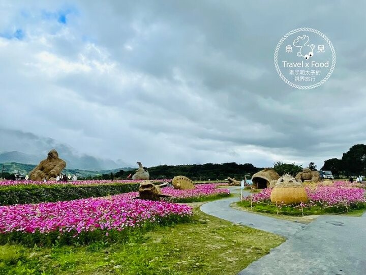 大猩猩現身!與海底動物一同遨遊~免門票稻草藝術季,花蓮富里鄉農會羅山展售中心,一起來文青 @魚兒 x 牽手明太子的「視」界旅行