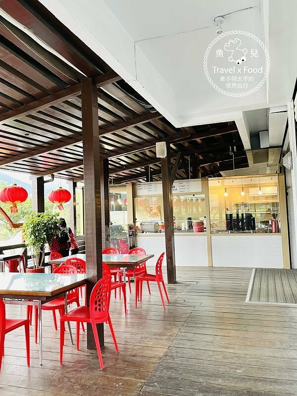 大猩猩現身!與海底動物一同遨遊~免門票稻草藝術季,花蓮富里鄉農會羅山展售中心,一起來文青 @魚兒 x 牽手明太子的「視」界旅行