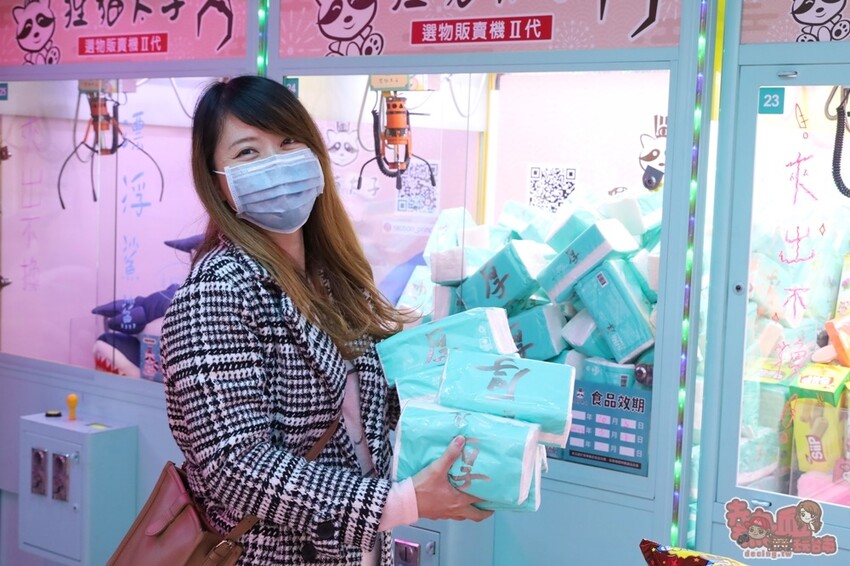 【台南娛樂】狸貓太子！台南最潮最可愛的娃娃機店，根本就是網美們的拍照天堂~ - 熱血玩台南。跳躍新世界