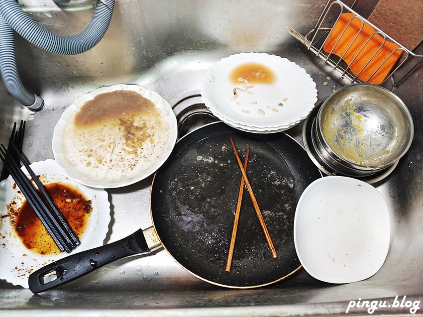 禾聯洗碗機推薦|禾聯HERAN六人份熱風循環洗碗機(HDW-06BT010) 獨立熱風烘乾模式/UV殺菌燈/360度上下雙噴洗臂 - 小企鵝生活趣