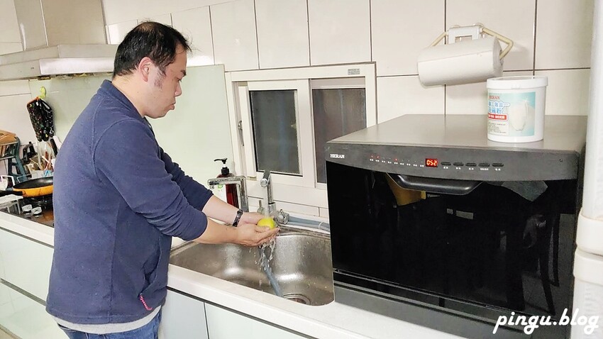 禾聯洗碗機推薦|禾聯HERAN六人份熱風循環洗碗機(HDW-06BT010) 獨立熱風烘乾模式/UV殺菌燈/360度上下雙噴洗臂 - 小企鵝生活趣