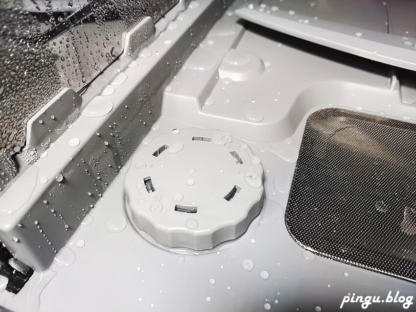 禾聯洗碗機推薦|禾聯HERAN六人份熱風循環洗碗機(HDW-06BT010) 獨立熱風烘乾模式/UV殺菌燈/360度上下雙噴洗臂 - 小企鵝生活趣