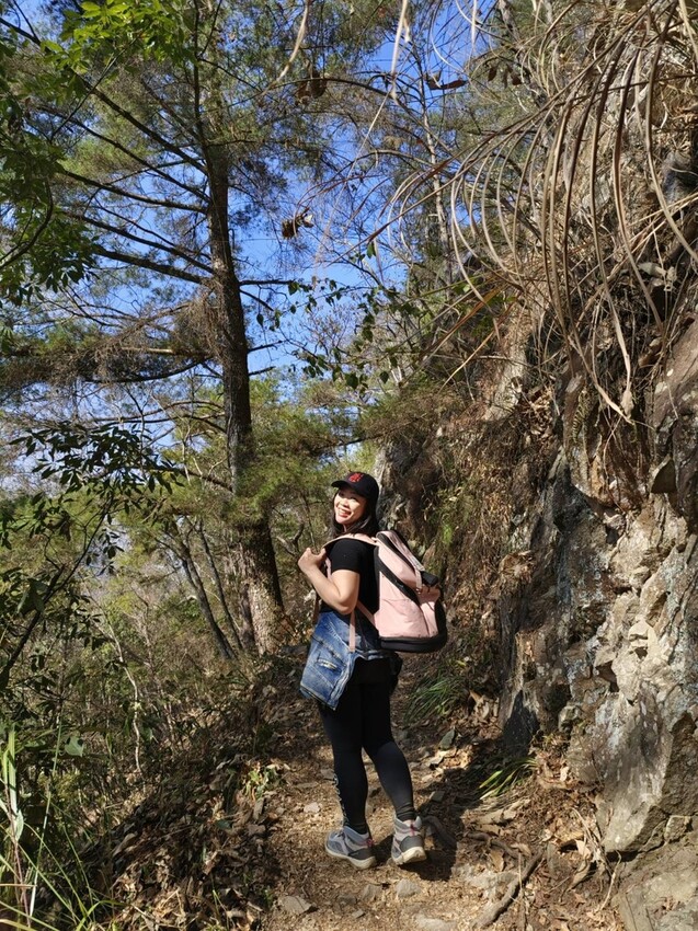 47426.jpg - 【台中.谷關】谷關七雄之東卯山。平緩好走後段0.5K石曝+大岩石+超美展望來回14K 47426.jpg - 【台中.谷關】谷關七雄之東卯山。平緩好走後段0.5K石曝+大岩石+超美展望來回14K