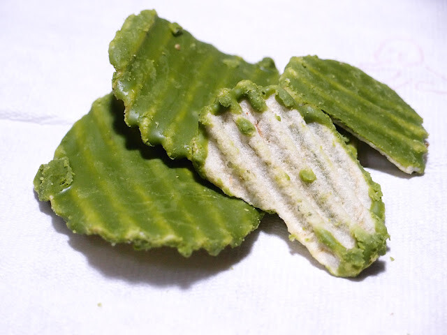 《北海道ROYCE》也出了焙茶巧克力!!還有抹茶巧克力餅乾~~~