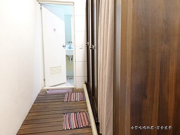 2樓更衣室海手間-莉鑽男女養生館 (3).jpg