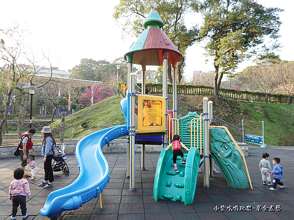 小兒童遊戲場-鶯歌永吉公園 (2).png