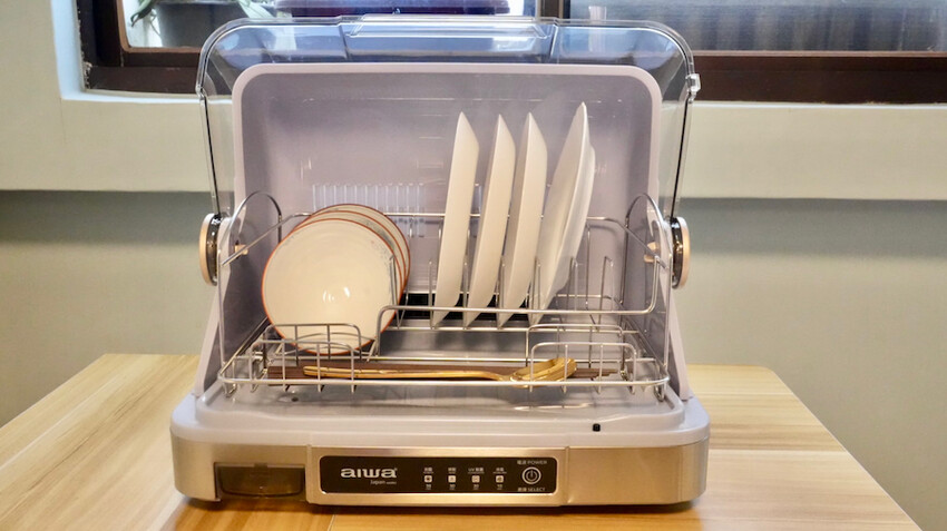 [開箱] AIWA愛華紫外線除菌烘碗機 好用嗎？日本品牌平價家用烘碗機推薦