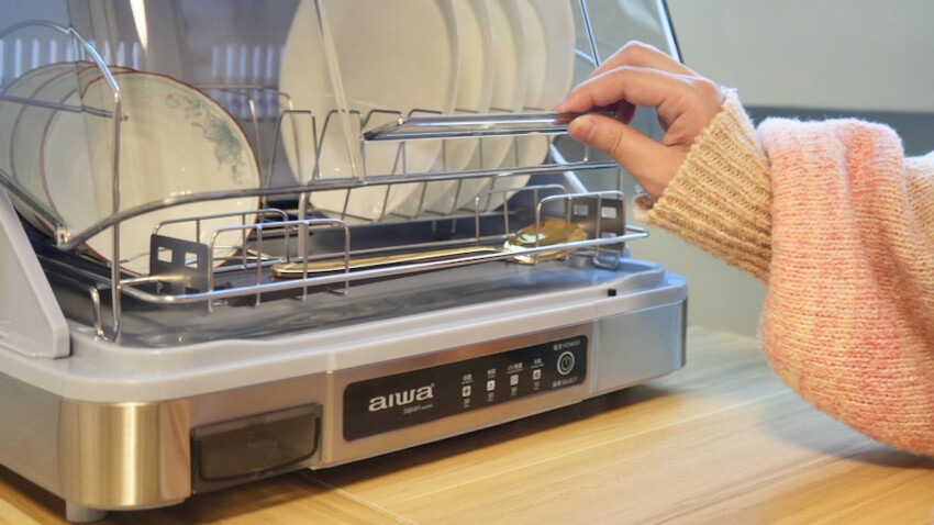 [開箱] AIWA愛華紫外線除菌烘碗機 好用嗎？日本品牌平價家用烘碗機推薦