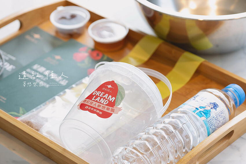 屏東景點 | 透紅佳人夢想樂園 | 走入佳冬鄉農會品嚐吹著海風長大的蓮霧，體驗客家柴燒披薩、手洗愛玉