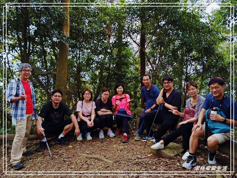 仙山登山步道-苗栗獅潭/手腳並用方可進!三角點瞭闊美景必打卡