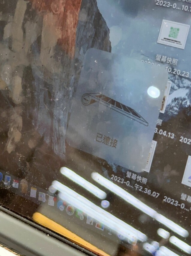 超可愛糖果色！綠聯UGREEN KU101 FUN+(夢幻樂園)機械鍵盤｜MAC 、Windows、有線無線自由切換｜自帶15種絢彩燈光！ - 萍姐愛分享