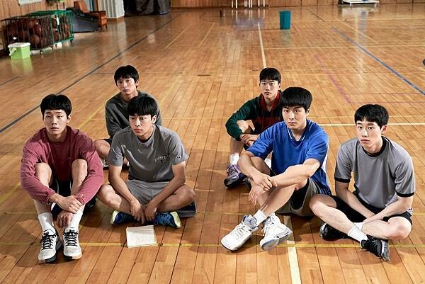 5-魯蛇大翻身_新聞稿照04_觀眾淚推:感動炸裂!要再刷三次!