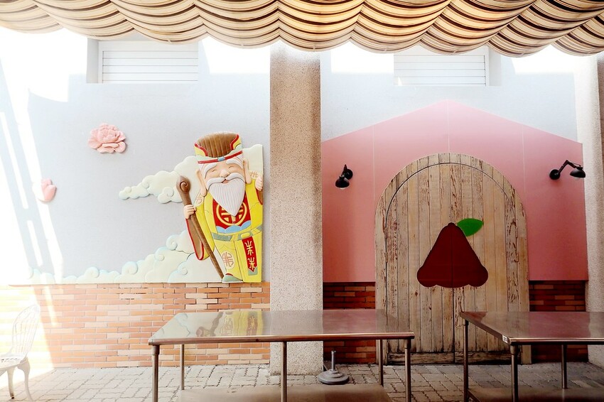 【屏東親子景點】♥透紅佳人探索樂園♥全台唯一蓮霧主題觀光工廠.可愛蓮霧巨人.蓮霧風味手作愛玉/窯烤披薩DIY