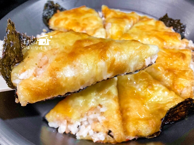 烹飪筆記│焗烤米披薩(龍蝦沙拉)，不再為處理家裡剩飯煩惱了