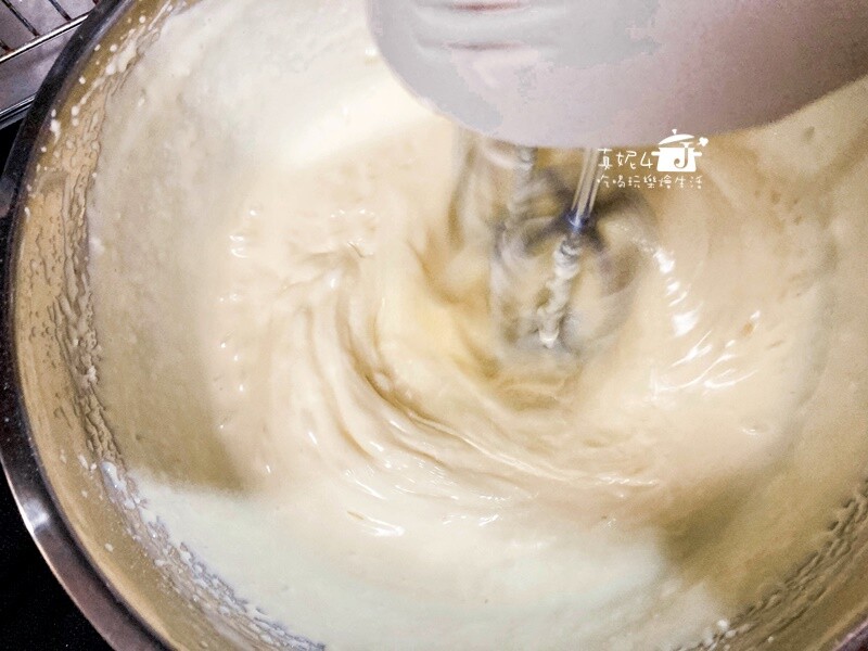 烘焙筆記│花生醬乳酪蛋糕，一口超滿足的甜鹹雙滋味