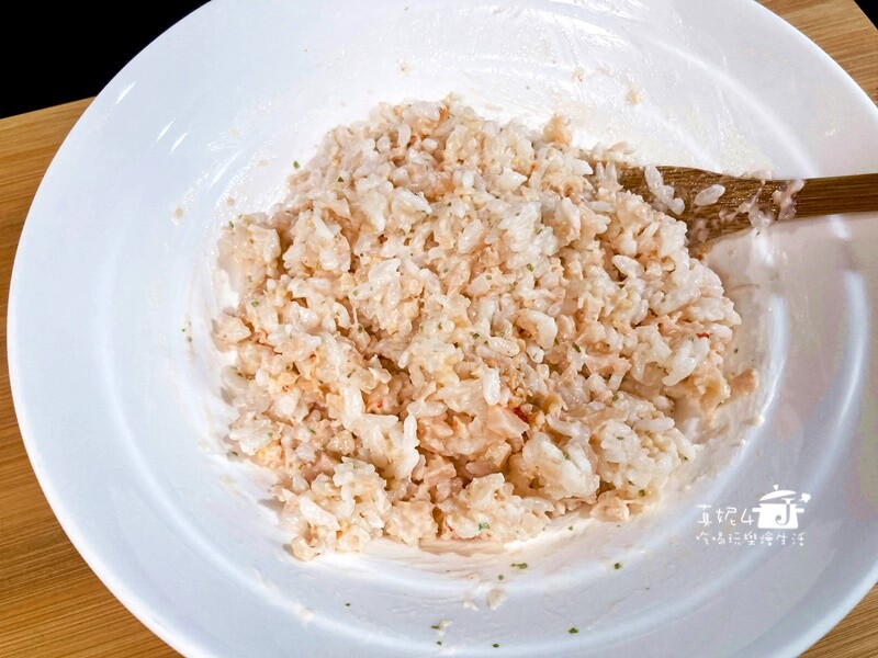 烹飪筆記│焗烤米披薩(龍蝦沙拉)，不再為處理家裡剩飯煩惱了