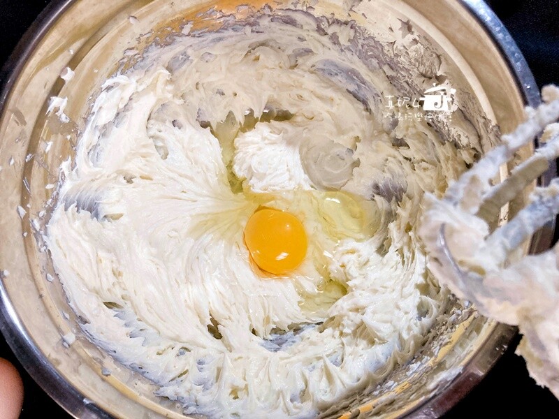 烘焙筆記│花生醬乳酪蛋糕，一口超滿足的甜鹹雙滋味