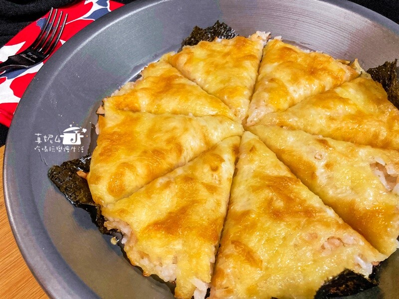 烹飪筆記│焗烤米披薩(龍蝦沙拉)，不再為處理家裡剩飯煩惱了