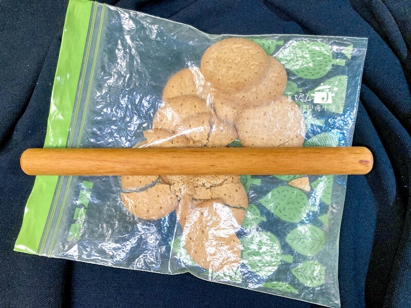 烘焙筆記│花生醬乳酪蛋糕，一口超滿足的甜鹹雙滋味