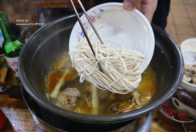 ◎【首爾(東大門) 元祖元奶奶傳聞中的一隻雞】白鍾元的三大天王強力推薦，不吃行嗎！