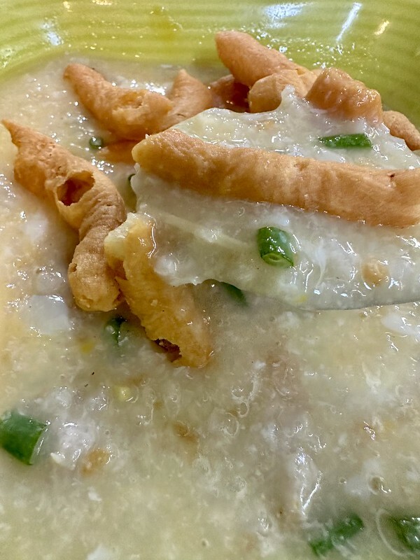 【亞洲，泰國，曼谷】陳進忠粥鋪（ โจ๊กตั้งจิงตง - เจ้าเก่าซังราชวงศ์ ）曼谷生活日常的幸福美味，在三聘