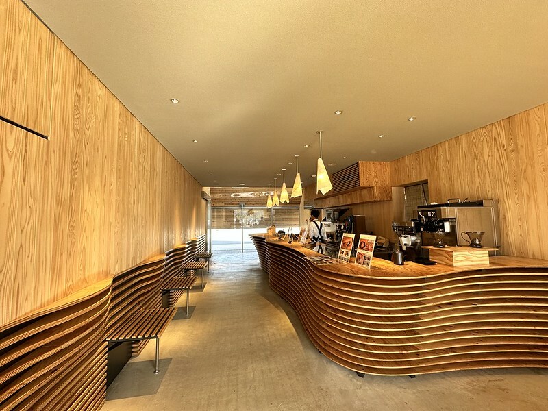 【日本，鳥取】Takahama Cafe（タカハマカフェ/高濱咖啡廳)，「通往天空的階梯」隈研吾新作品。（鳥取咖啡